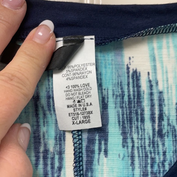 Enchant a Moment Top (new, never worn) - Picture 4 of 6